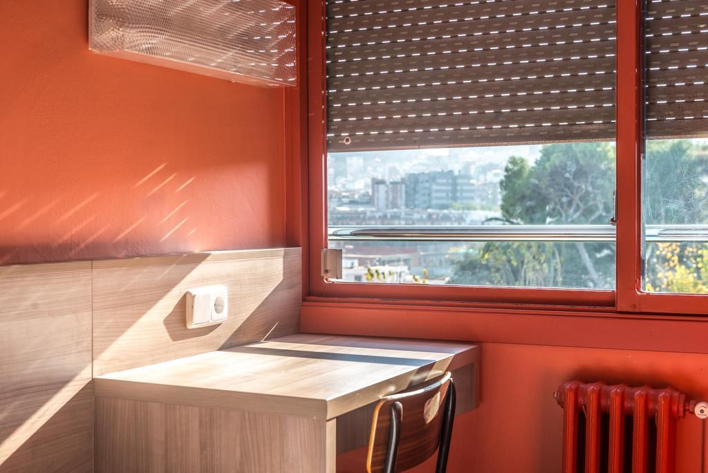 Guest house Residencia Salesiana Marti-codolar Barcelona