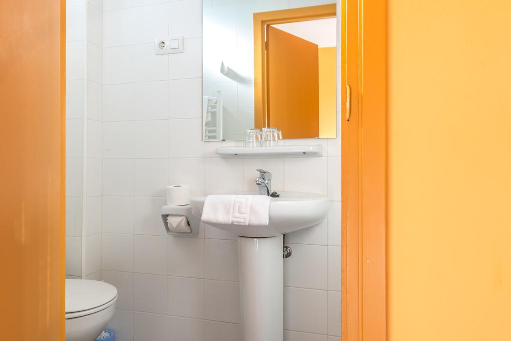 Guest house Residencia Salesiana Marti-codolar