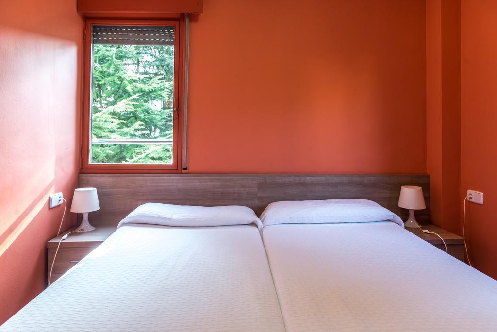 Guest house Residencia Salesiana Marti-codolar Barcelona