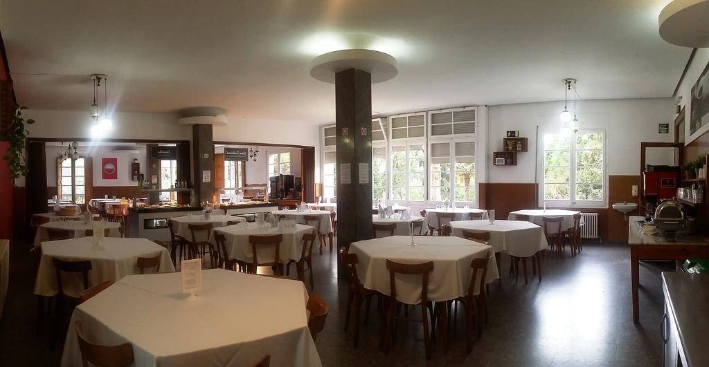 Guest house Residencia Salesiana Marti-codolar Barcelona