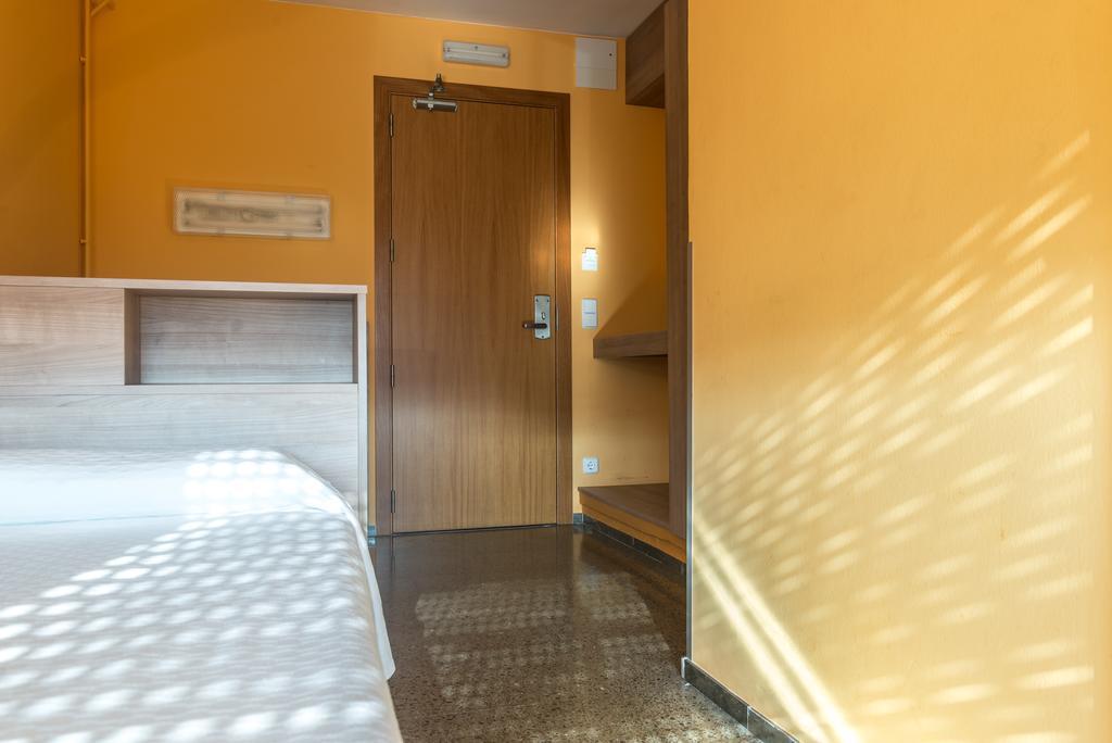 Guest house Residencia Salesiana Marti-codolar